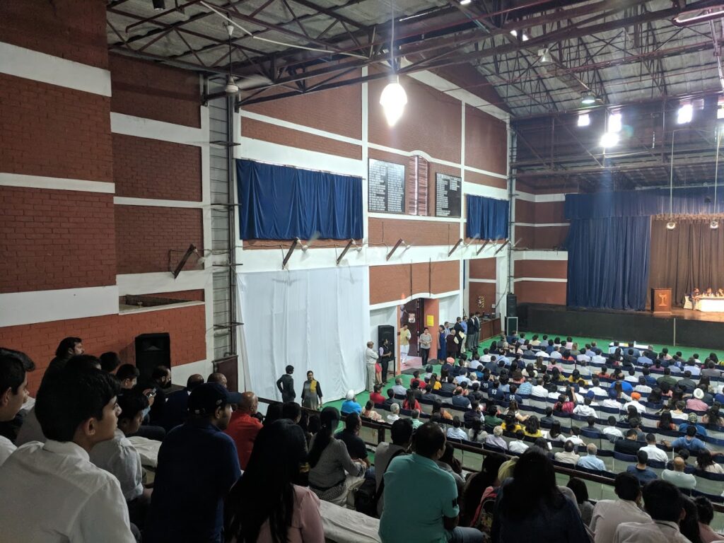 Innovation in Education: Exploring the Latest Trends in Dehradun Schools